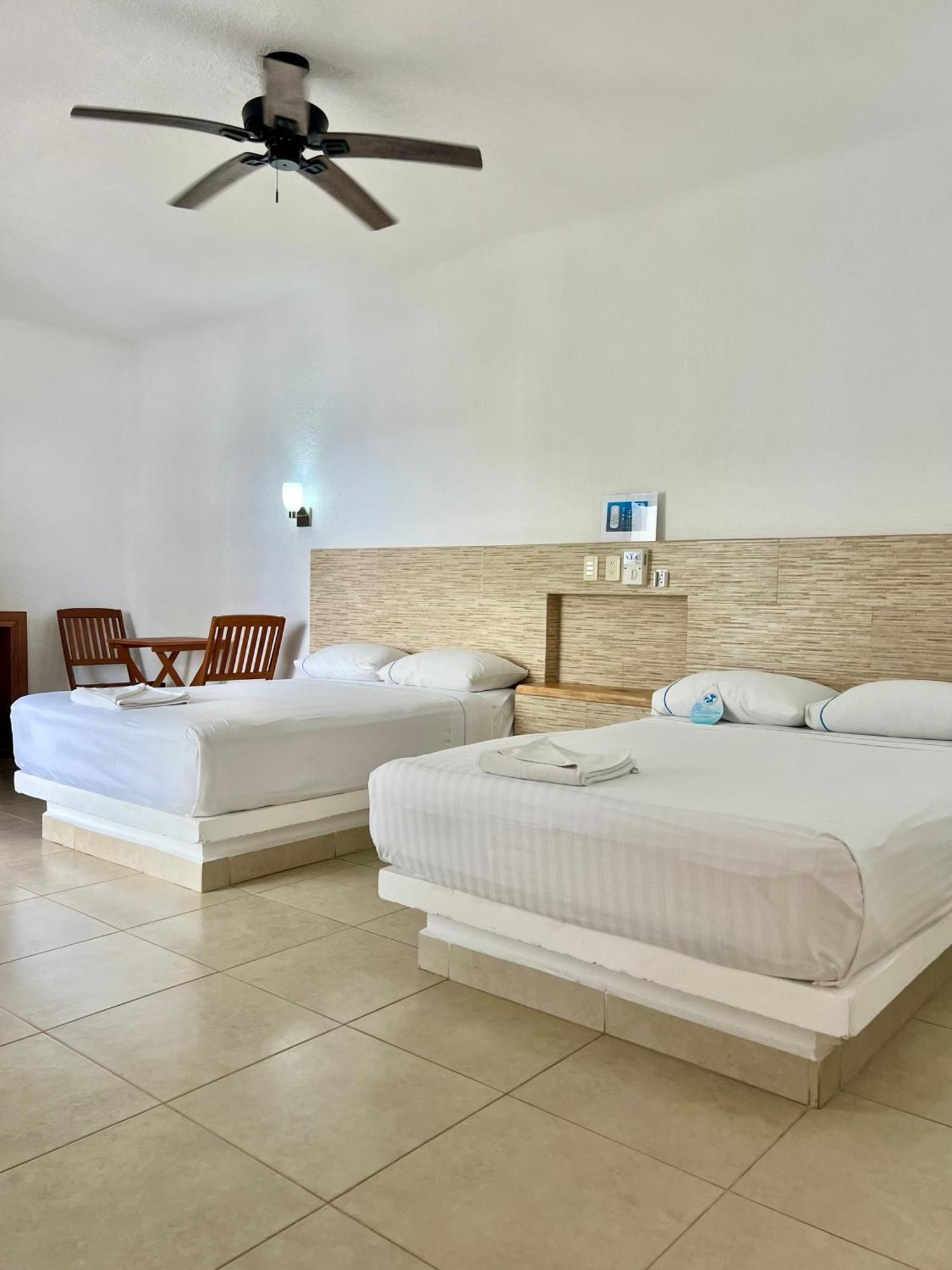 Pelicano Inn Playa Del Carmen - Beachfront Hotel Kültér fotó